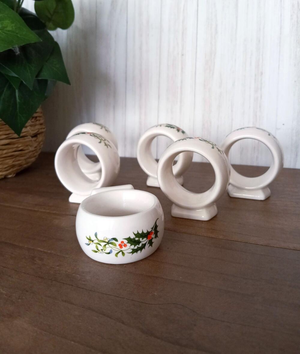 Vintage Ceramic Christmas Napkin Rings, Holly and Mistletoe, Set of 6